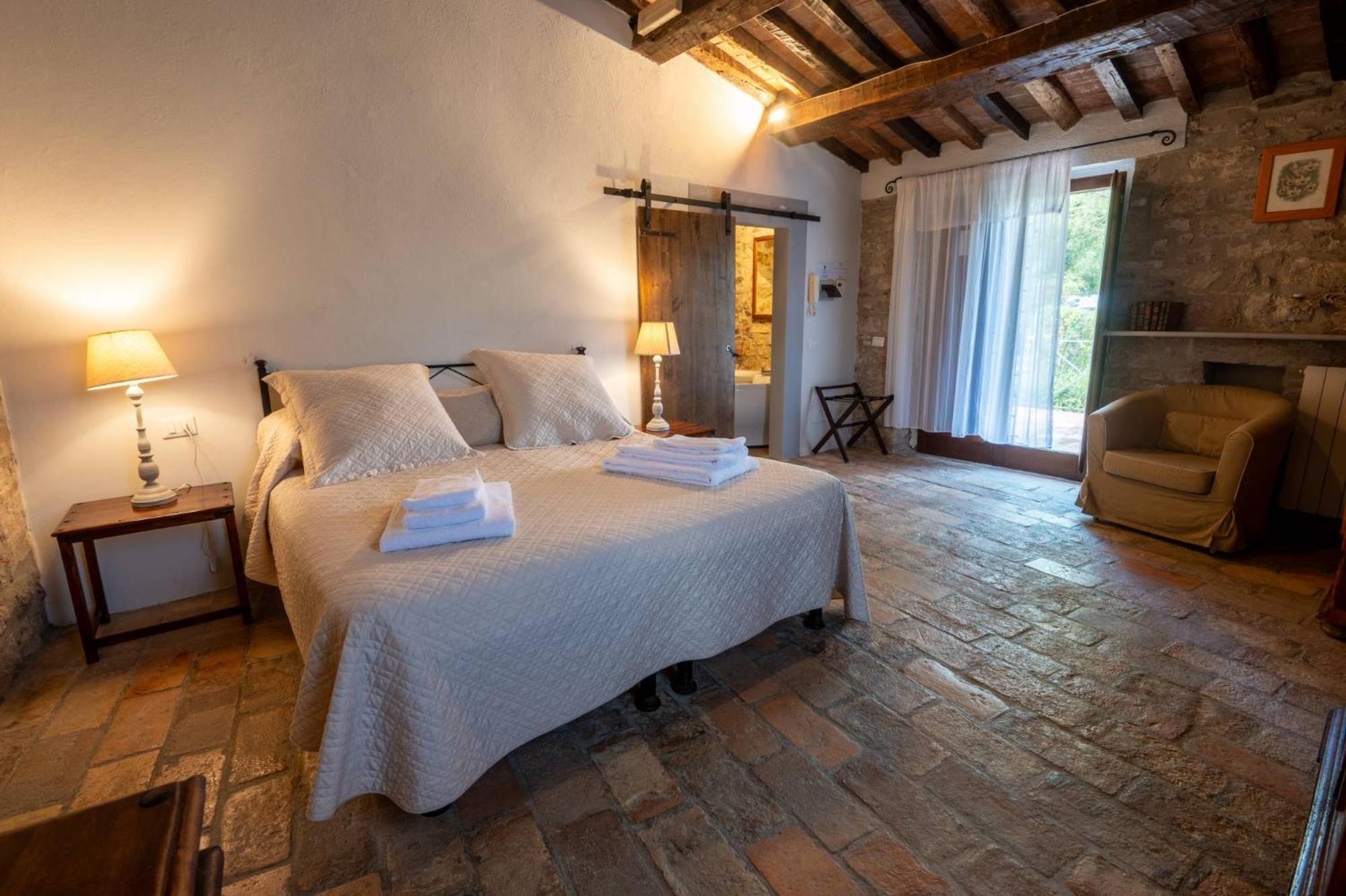مبيت وإفطار Antognola Castello Valenzino المظهر الخارجي الصورة